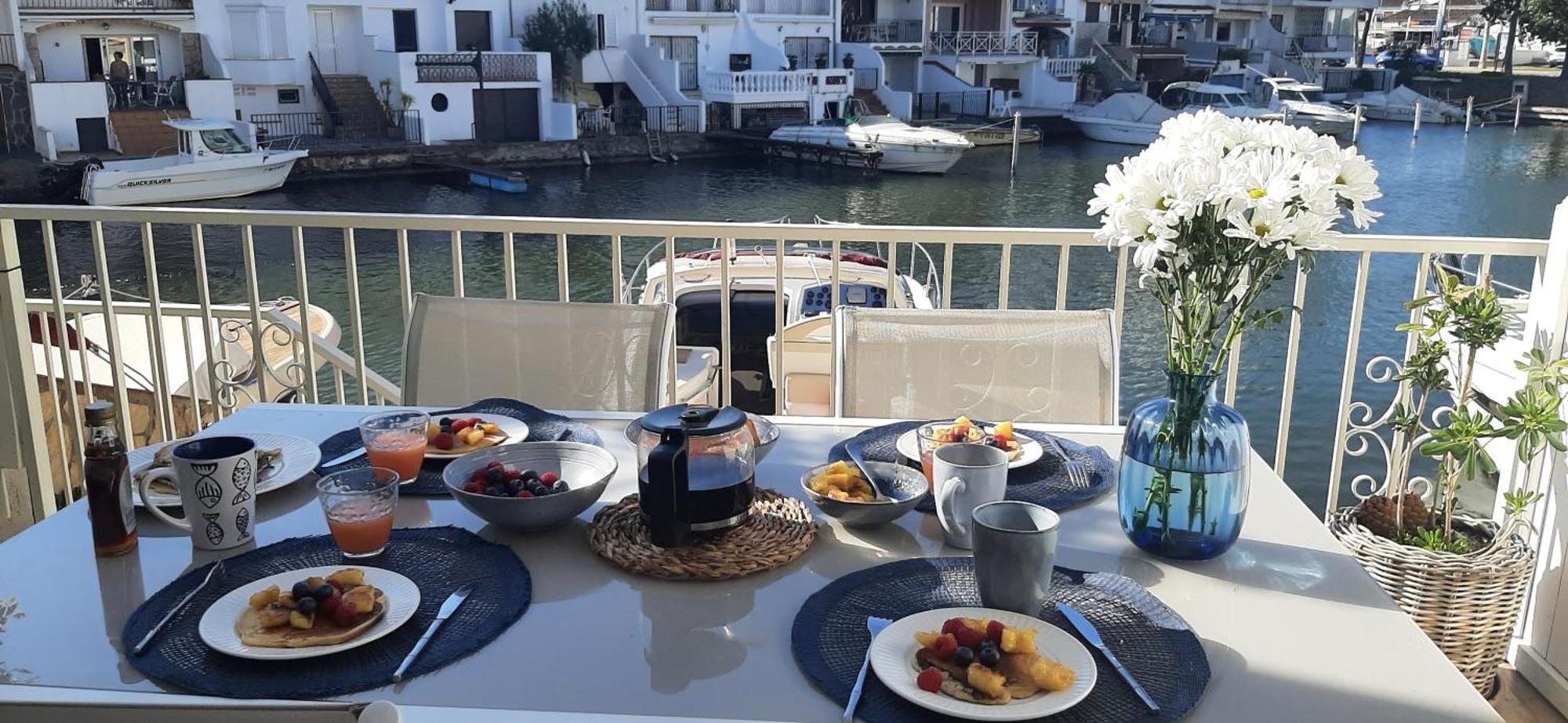 Casa Blue Port Banyuls Empuriabrava Villa Exteriör bild